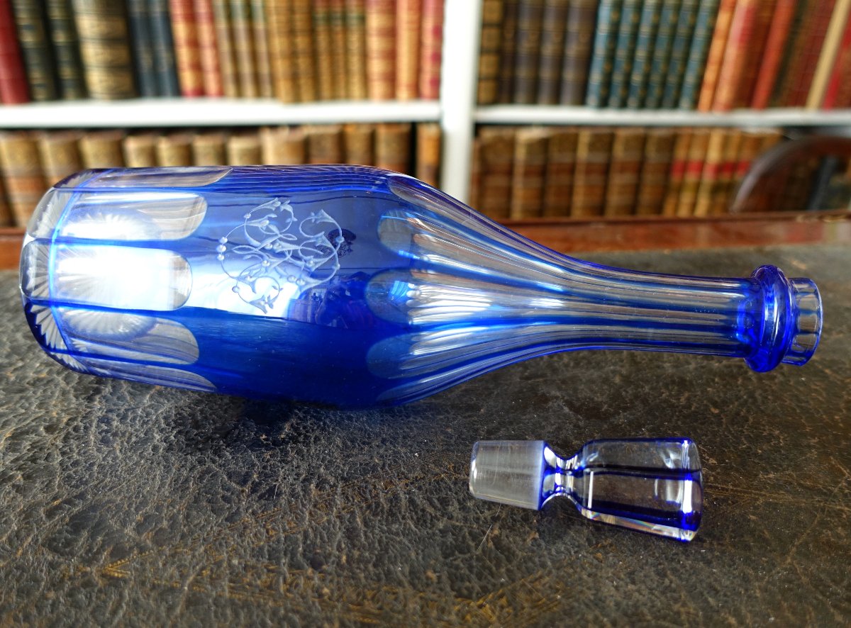 Baccarat - Decorative Crystal Carafe In The Shape Of A Bottle, With A Cobalt Blue Overlay - Monogram-photo-3
