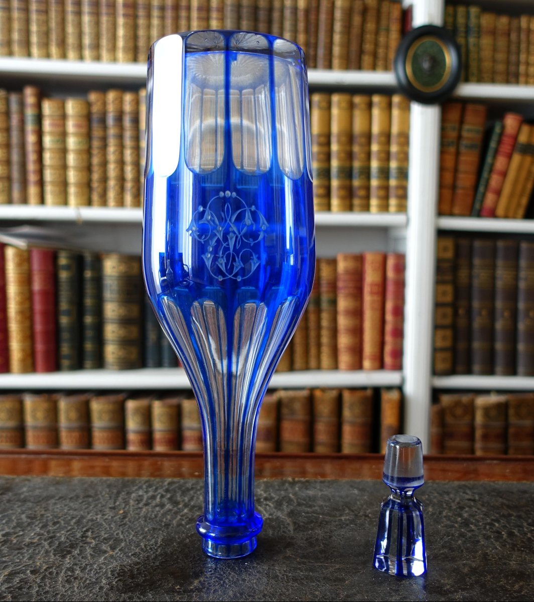 Baccarat - Decorative Crystal Carafe In The Shape Of A Bottle, With A Cobalt Blue Overlay - Monogram-photo-5
