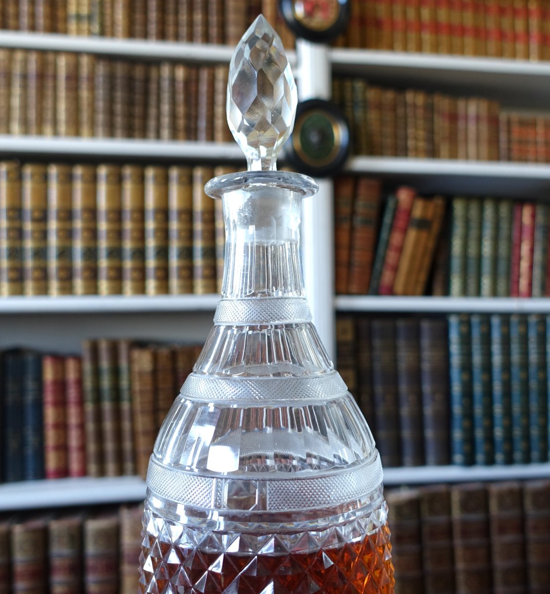 Le Creusot : carafe à vin / carafe à whisky taillée, époque Empire Restauration vers 1810 - 20-photo-2