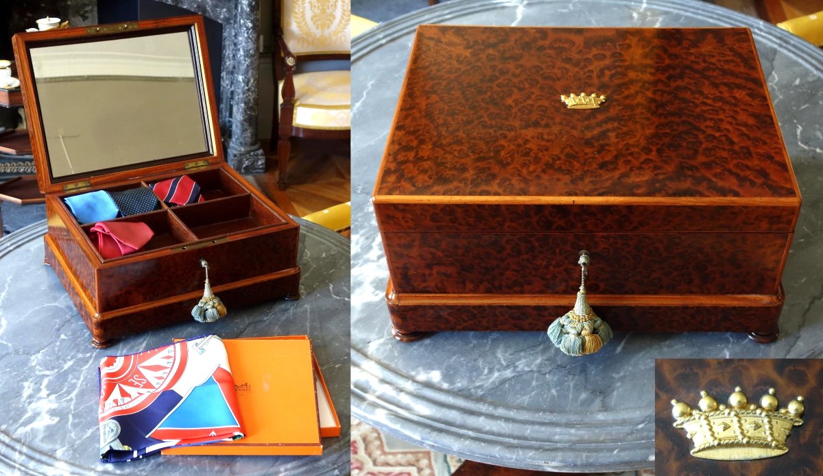 Large Chest For Shawls, Scarves, And Ties With A Crown Motif, From The Time Of Baron d'époque Napoleon III