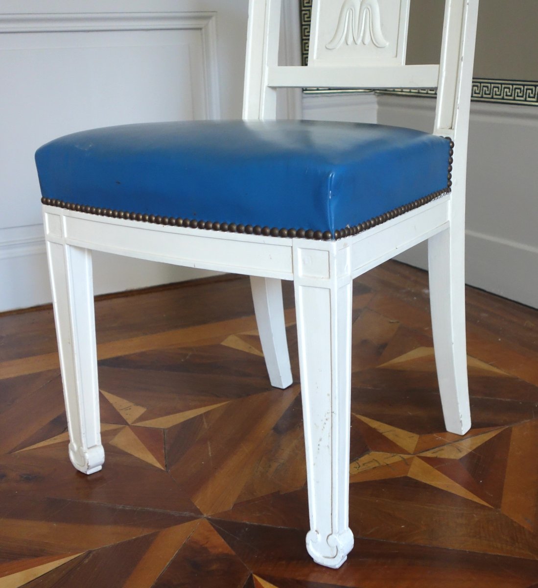Suite de 8 chaises de salle à manger en bois laqué d'époque Empire-photo-4
