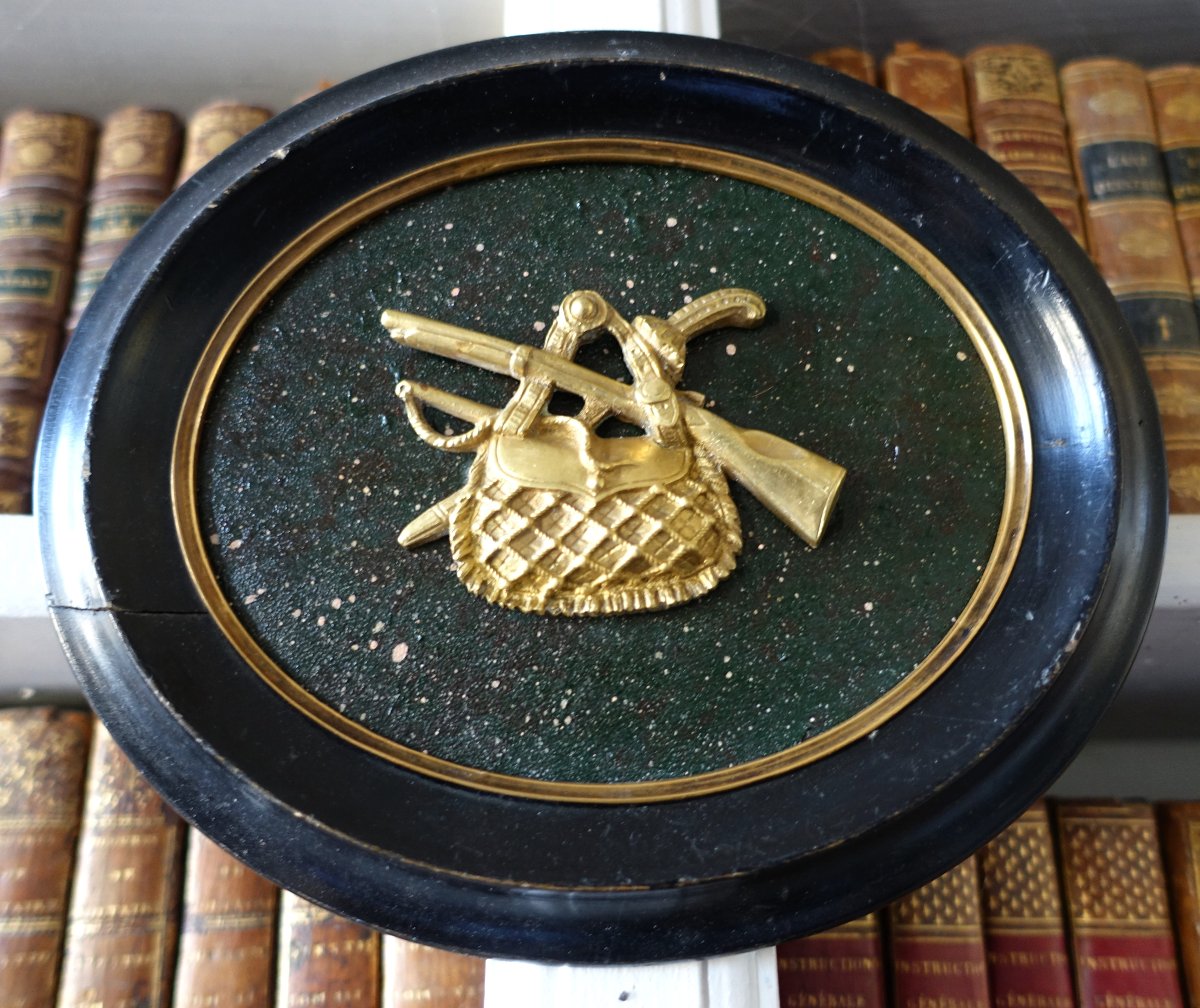 allégorie de la chasse, décor cynegetique Miniature Napoleon III bronze sur fond faux porphyre-photo-3