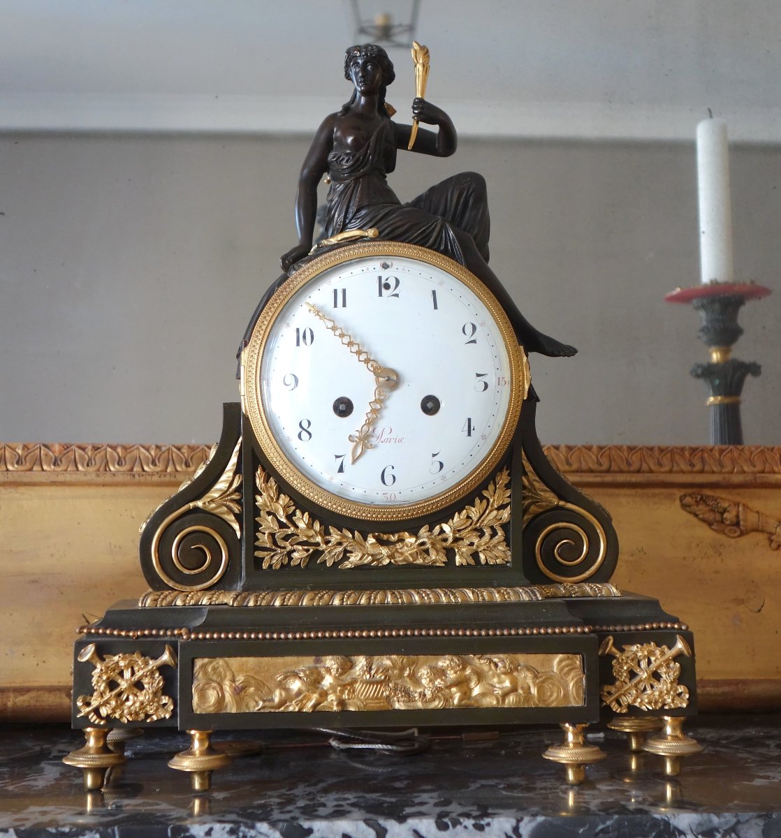 Louis XVI-era Clock In Patinated And Gilded Bronze—an Allegory Of Love, Late 18th Century-photo-2