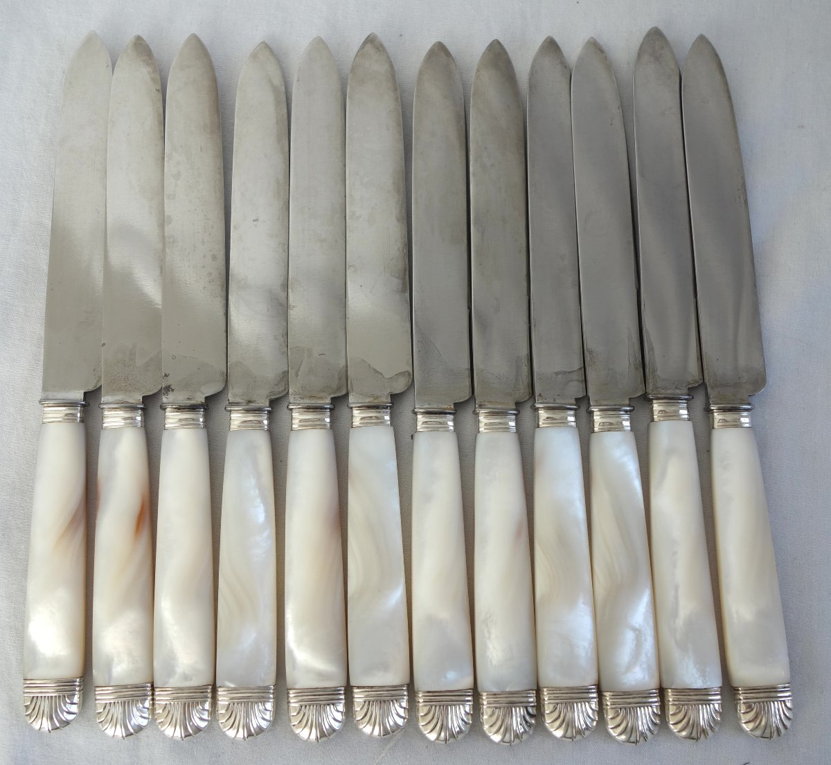 A 12-piece Knife Set In Solid Silver And Mother-of-pearl, Signed By Comte Coustelier De La Reine-photo-6