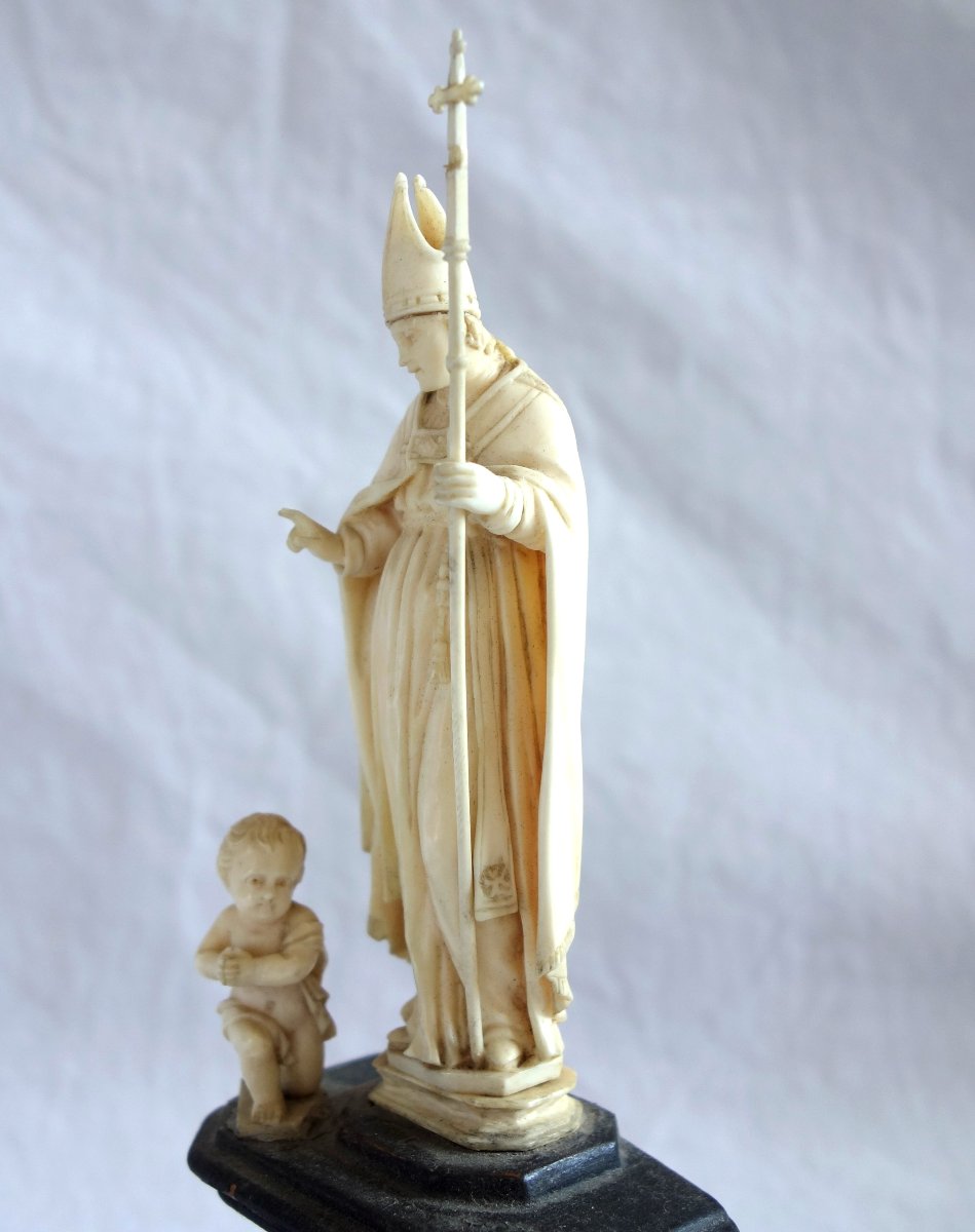 Dieppe - Statue en ivoire très finement sculpté de Saint Blaise - époque 18e ou 19e siècle-photo-2