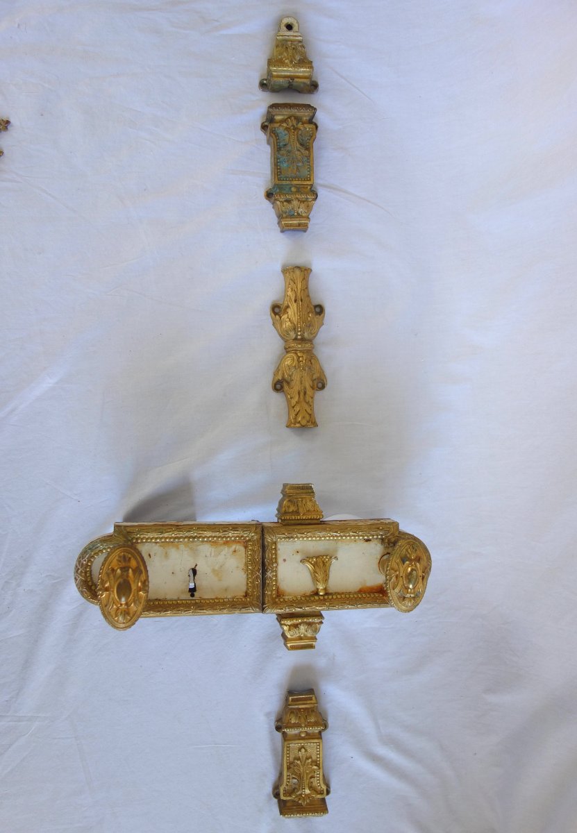 Serrure de double porte de château / hôtel particulier - bronze doré, style Louis XVI, complète