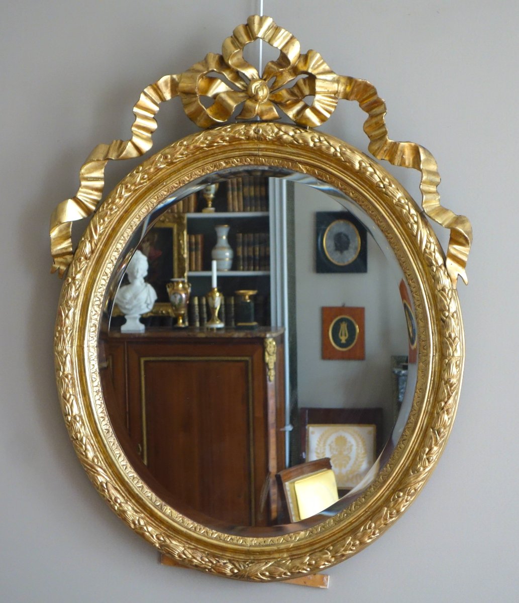 Oval-shaped Gilded Wooden Mirror From The Louis XVI Period-photo-3