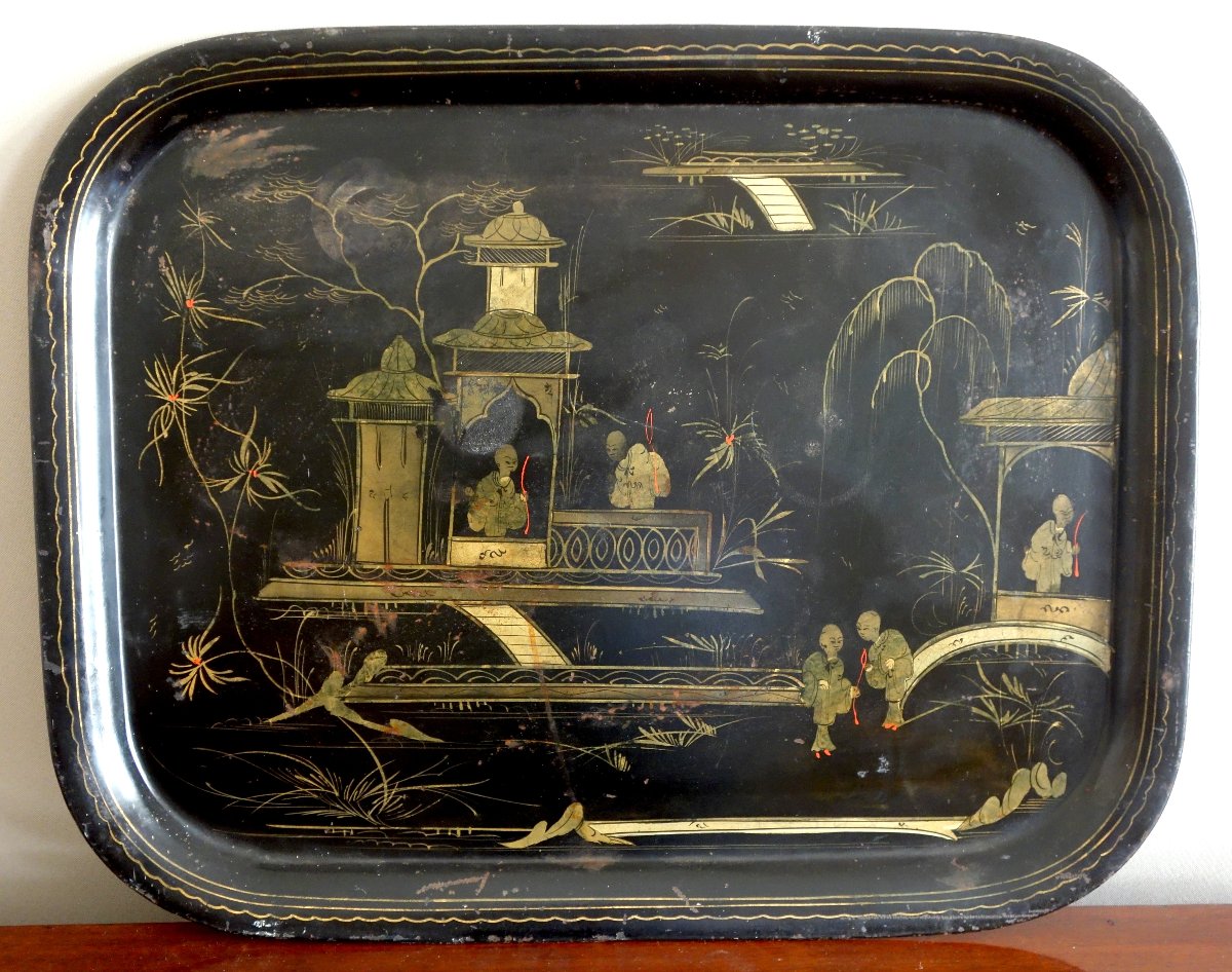Grand plateau Napoléon III en tôle laquée de chinoiseries, monté table basse Madeleine Castaing-photo-4