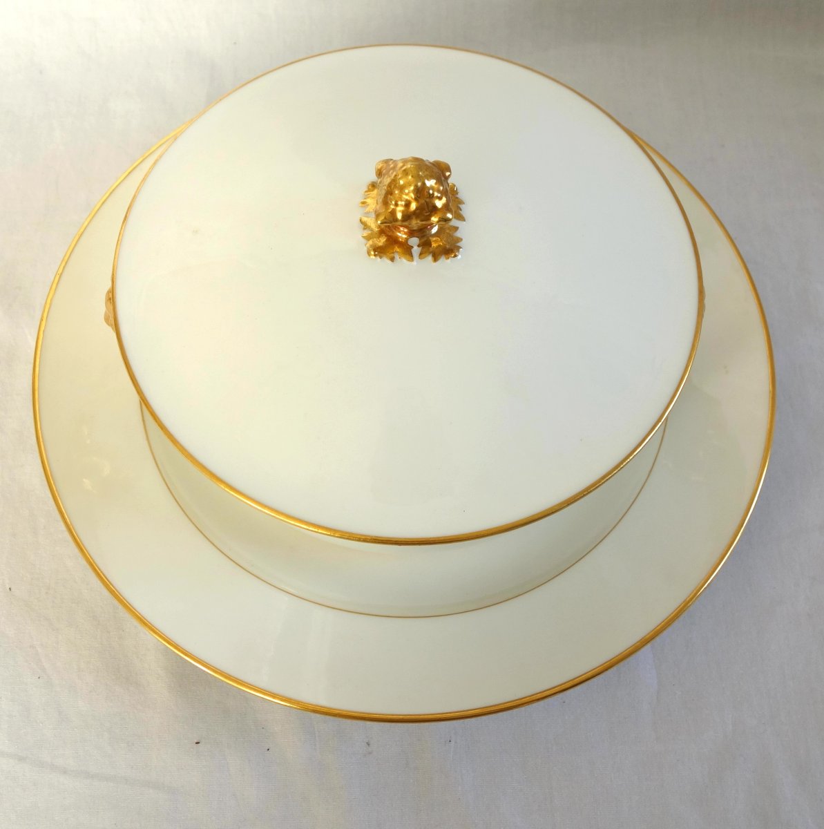 Manufacture Honoré - Vintage White And Gold Porcelain Vegetable Dish And Serving Dish, Restored - Signed-photo-4