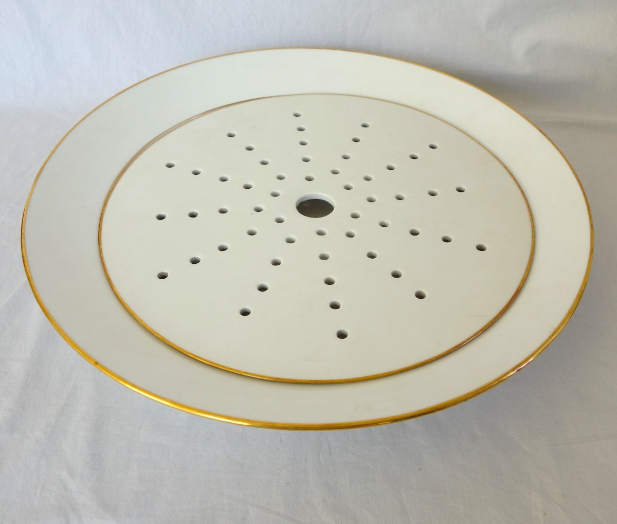 Manufacture Honoré - Grand plat à poisson ou Asperges en porcelaine blanc et or - signé-photo-2