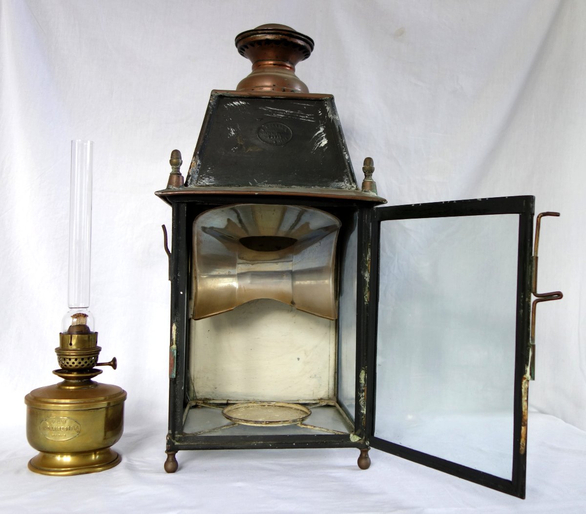 Wall Lantern, Complete With Its Kerosene Lamp And Reflector—late 19th-century Neoclassical Style-photo-1
