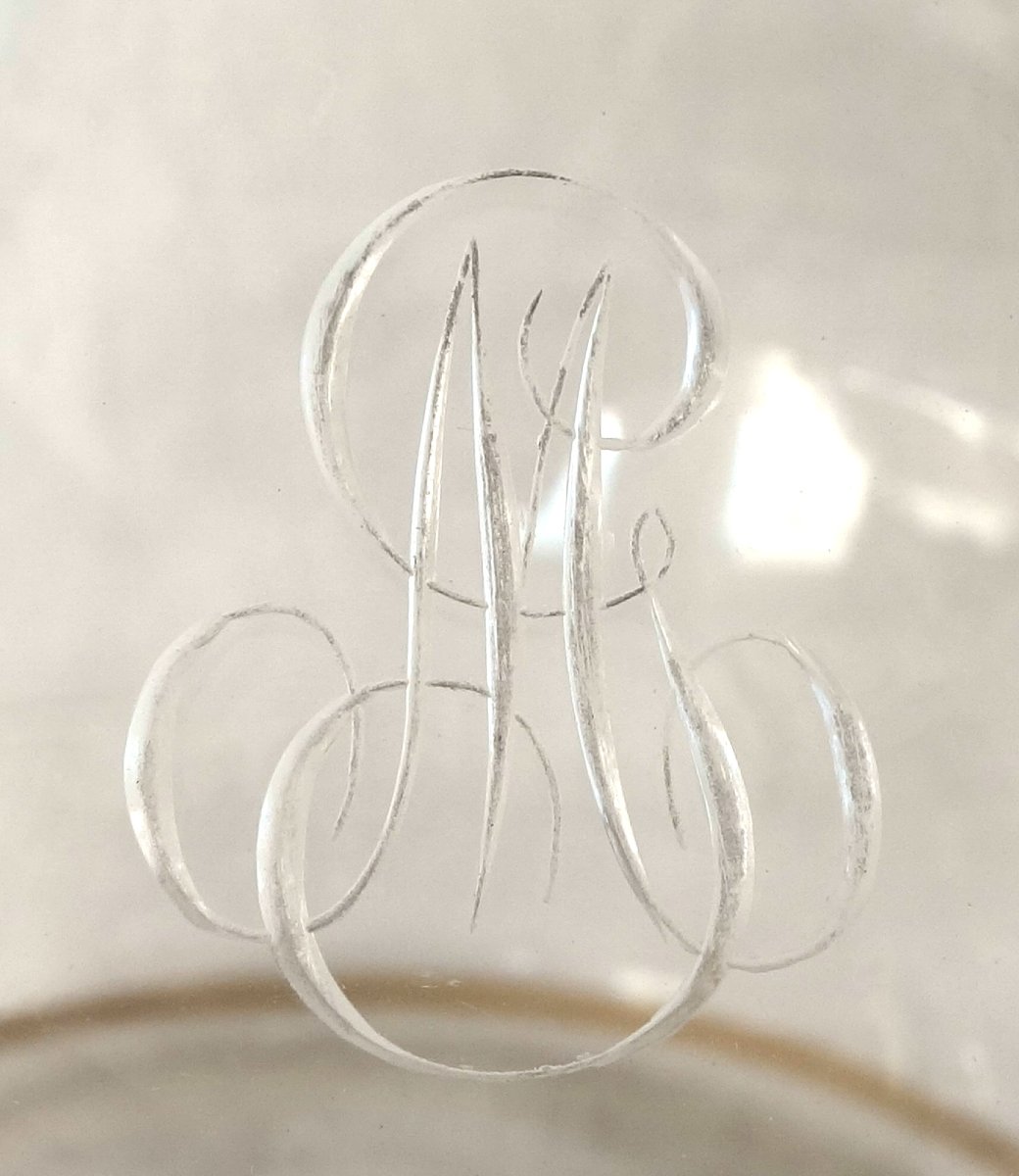 Baccarat - Crystal Decanter With Gold-plated Ribbing, Mg Monogram, And Paper Label-photo-4