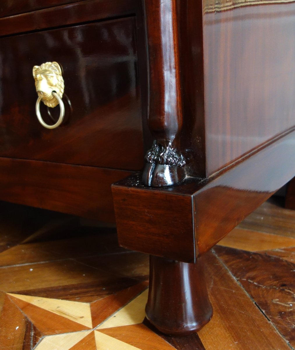 Commode aux béliers en acajou et bronze doré mercure d'époque Consulat attribuée à Jacob Frères-photo-4