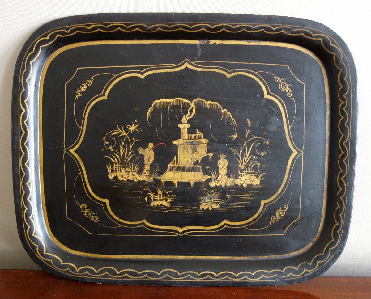 Large Napoleon III-style Serving Tray Made Of Lacquered Sheet Metal, Featuring Chinese-style Motifs On A Black Background, 57x53 Cm-photo-3
