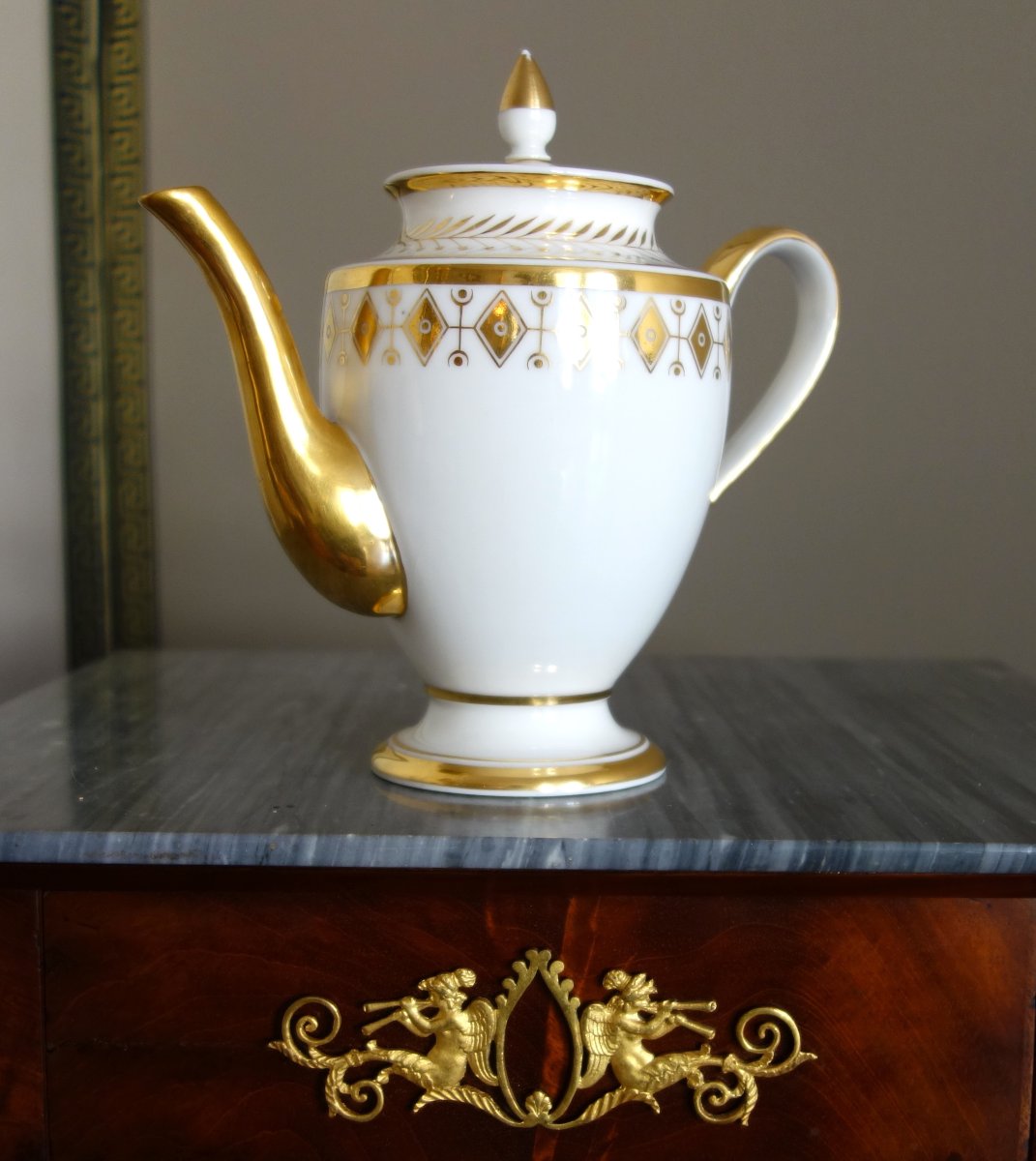 Manufacture Nast - Teapot Made Of Porcelain Gilded With Fine Gold - Empire Period-photo-2
