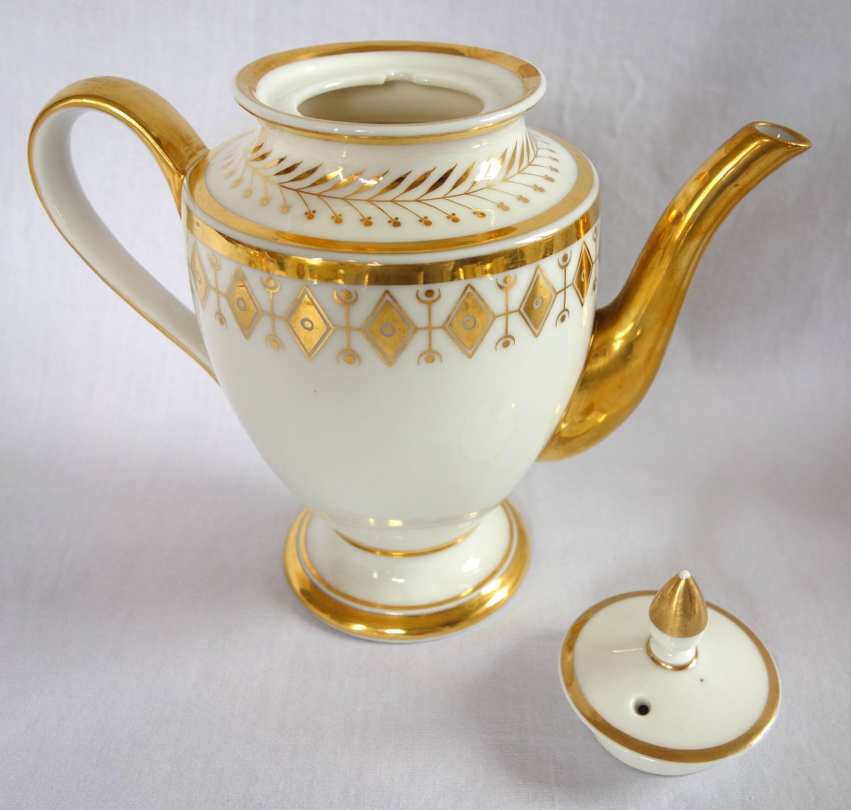Manufacture Nast - Teapot Made Of Porcelain Gilded With Fine Gold - Empire Period-photo-5