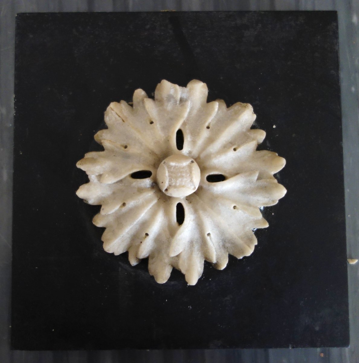 Pair Of Louis XVI-style Paperweights In White And Black Marble—early 19th Century-photo-3