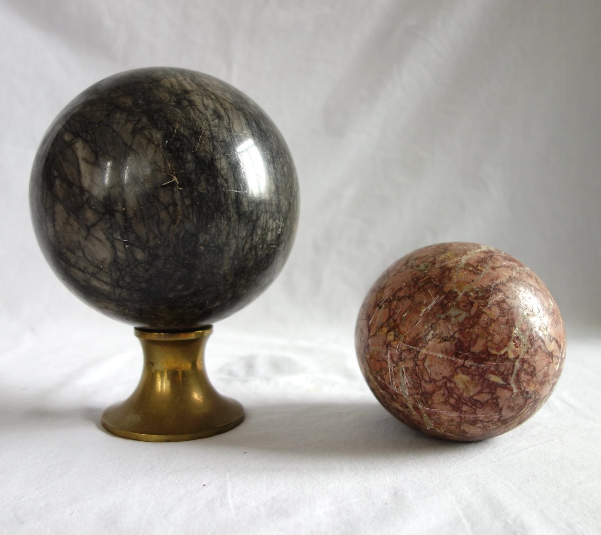 Grande boule de rampe d'escalier en marbre d'époque 19e siècle-photo-6