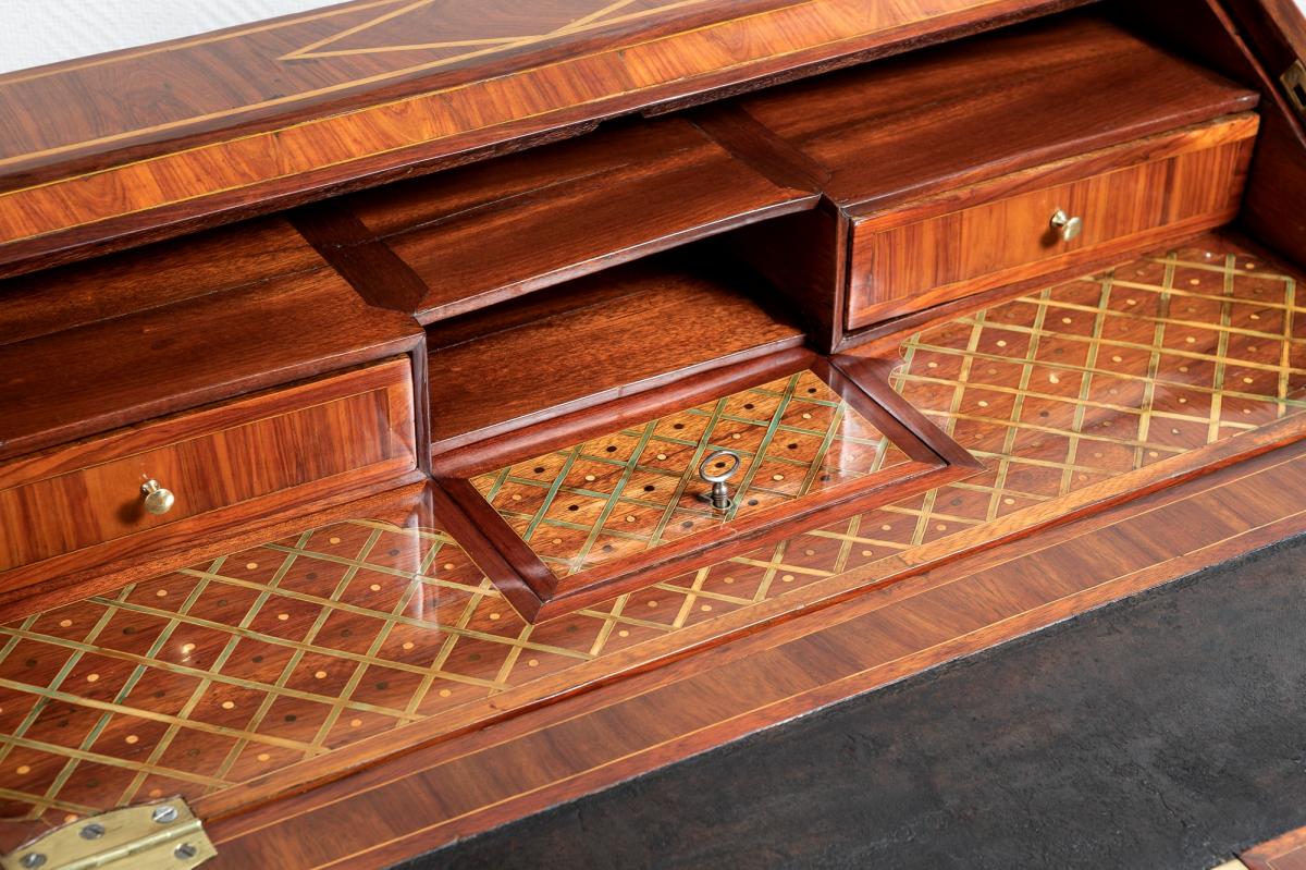 Topino : Marquetry Writing Desk, Transition Period - 18th Century - Stamped -photo-1