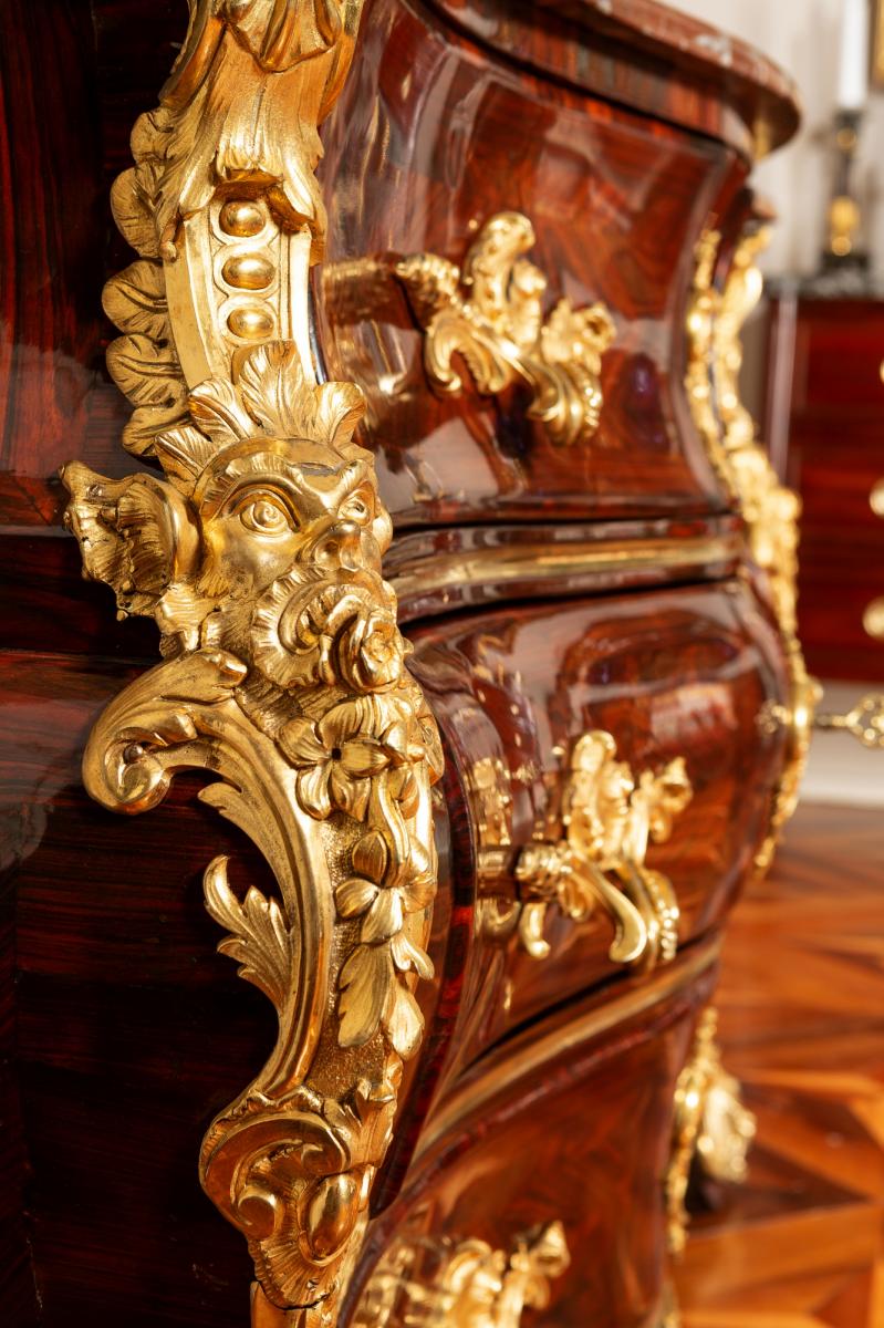 Spectacular Regence Louis XV Period Commode  Attributed To Jean Charles Saunier-photo-3