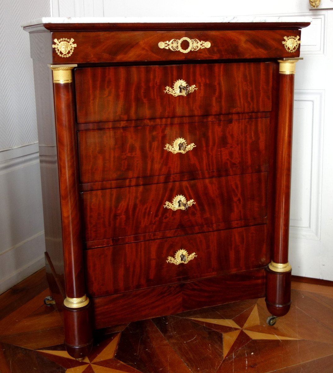 Empire Dresser In Mahogany And Gilt Bronze With Mercury