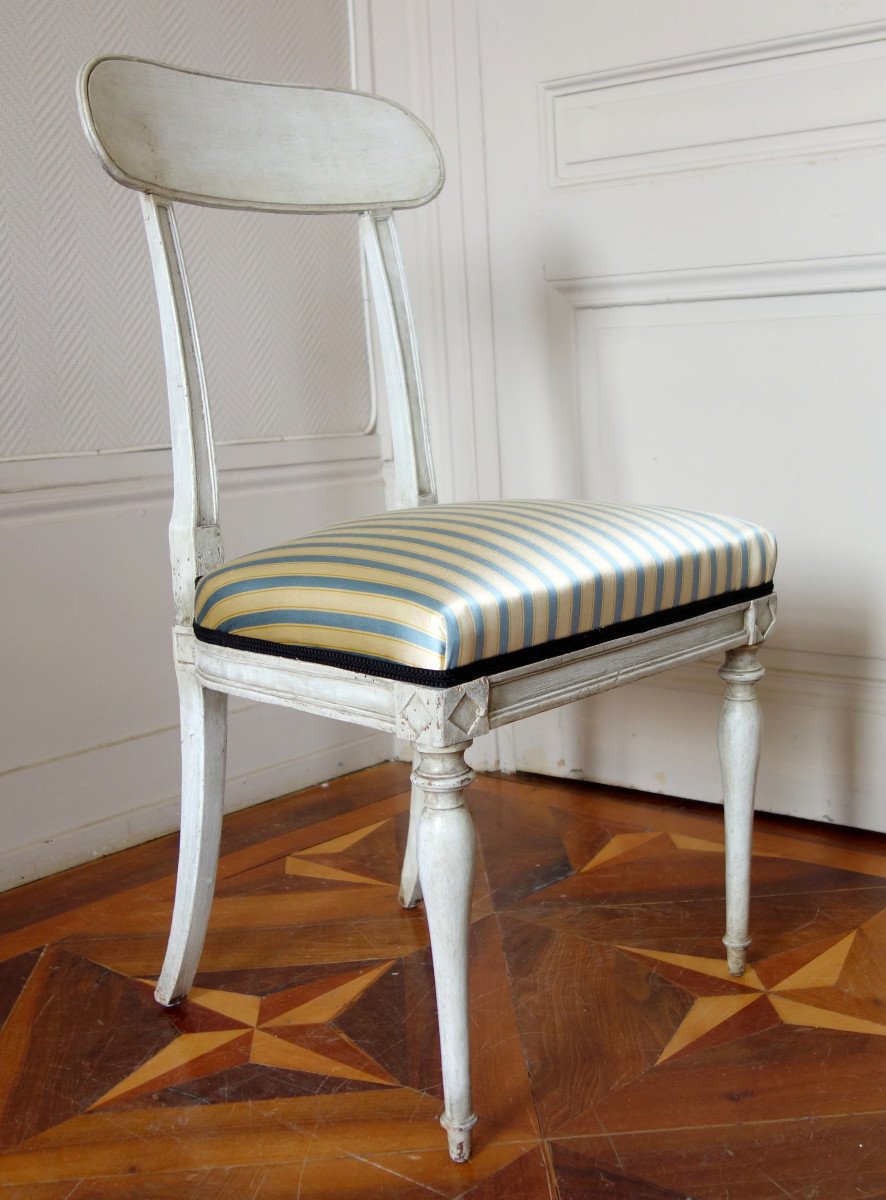 Paire d'élégantes Chaises à l'etrusque d'époque Directoire Dans Le Goût De Jacob-photo-3