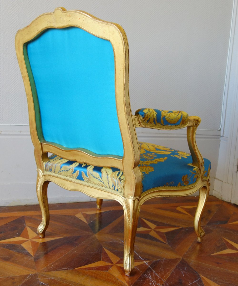 Louis XV Salon Furniture In Golden Wood On The Model Of The Elysée Palace (pompadour Salon)-photo-1