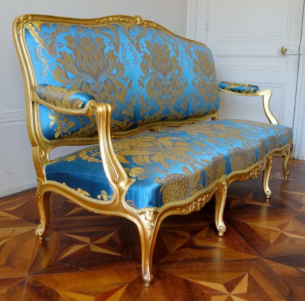 Louis XV Salon Furniture In Golden Wood On The Model Of The Elysée Palace (pompadour Salon)-photo-7