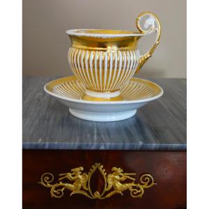 Large Paris Porcelain Breakfast Cup Gilt With Fine Gold, Early 19th Century Circa 1830