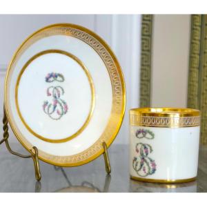 18th Century Paris Porcelain Coffee Cup, Duc d'Angouleme Manufacture (attributed To)