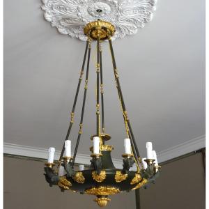 Grand lustre à 12 feux Empire d'époque Restauration en bronze patiné et doré, vers 1820-1830