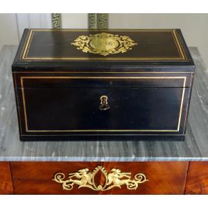 Boîte à thé en bois noirci et marqueterie de laiton d'époque Napoleon III