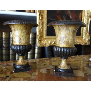 Pair Of Medicis Ornamental Cast Iron Vases Painted In Faux Marble, 19th Century - 19.5cm