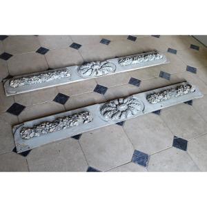 Paire de panneaux de boiserie d'époque Louis XVI pour plafond, poutre ou usage mural 18e siècle