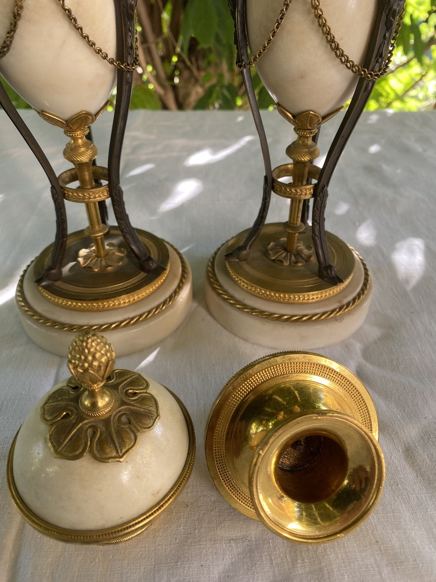 Pair Of Louis XVI Style Cassolettes, Candlesticks In Marble And Gilded Bronze -photo-3