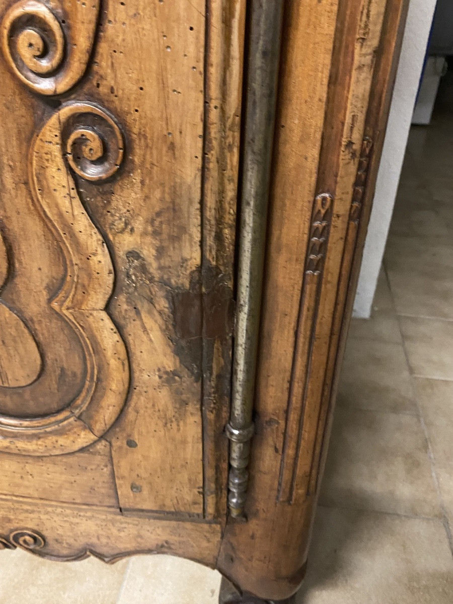 Lxv Provençal Carved Walnut Sideboard-photo-2