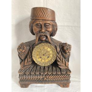 Chinese Sage Wood Clock 