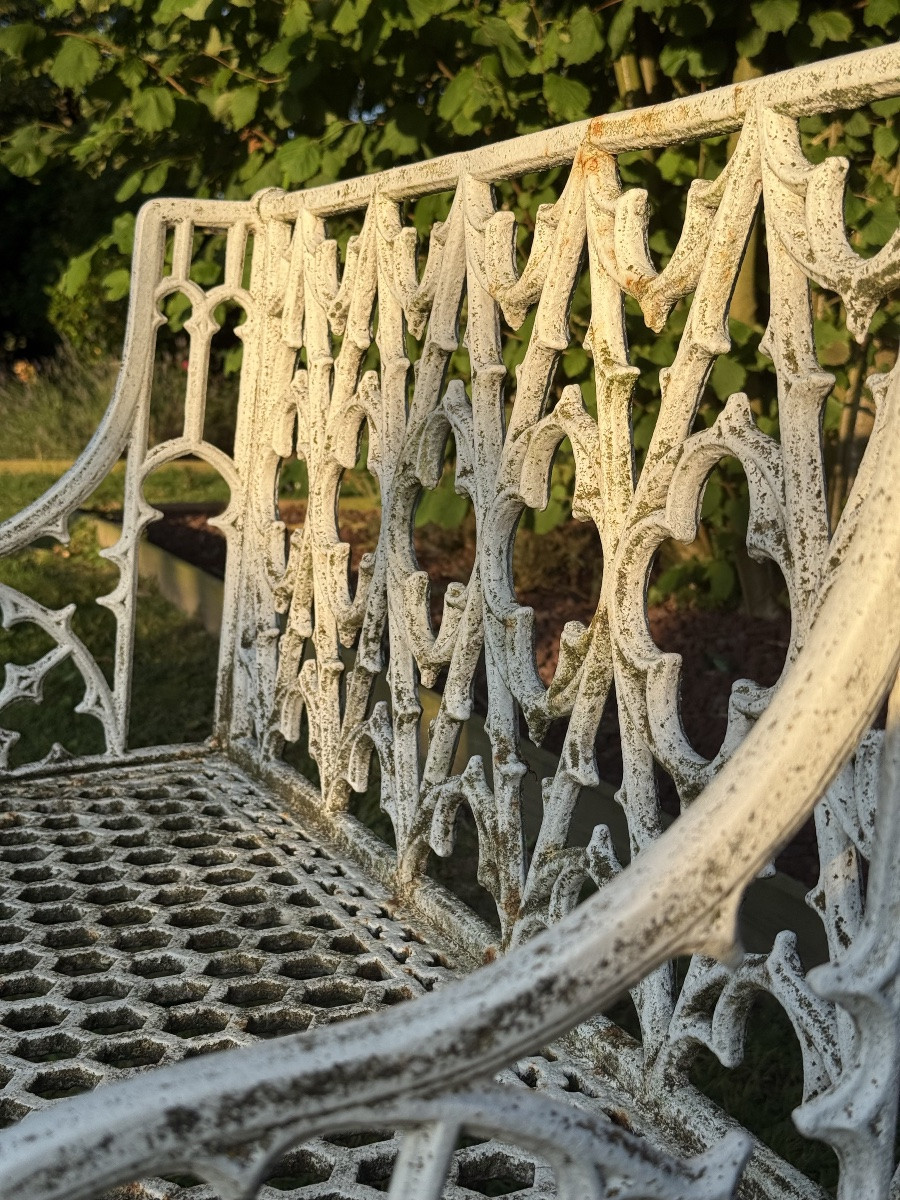 Neo-gothic Cast Iron Bench -photo-1