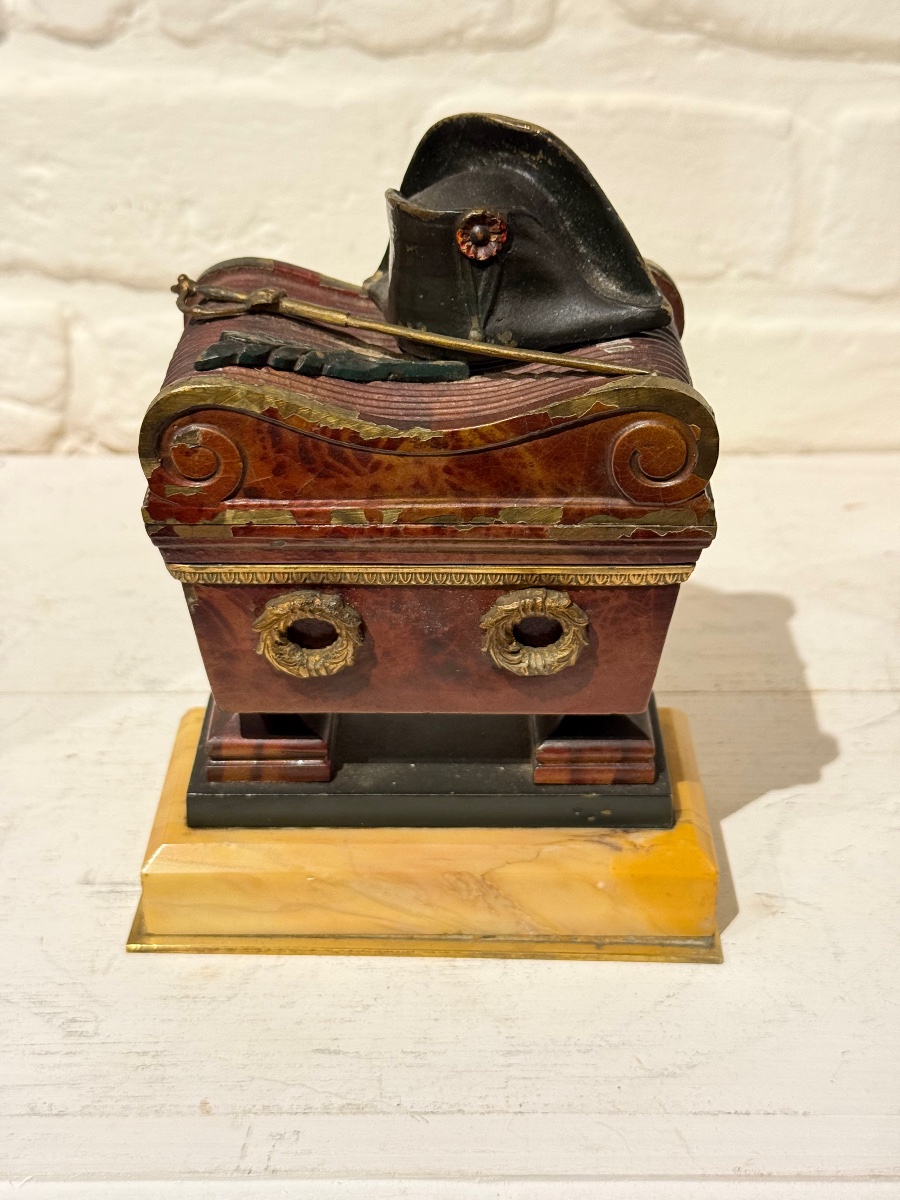 Bronze Box-photo-2
