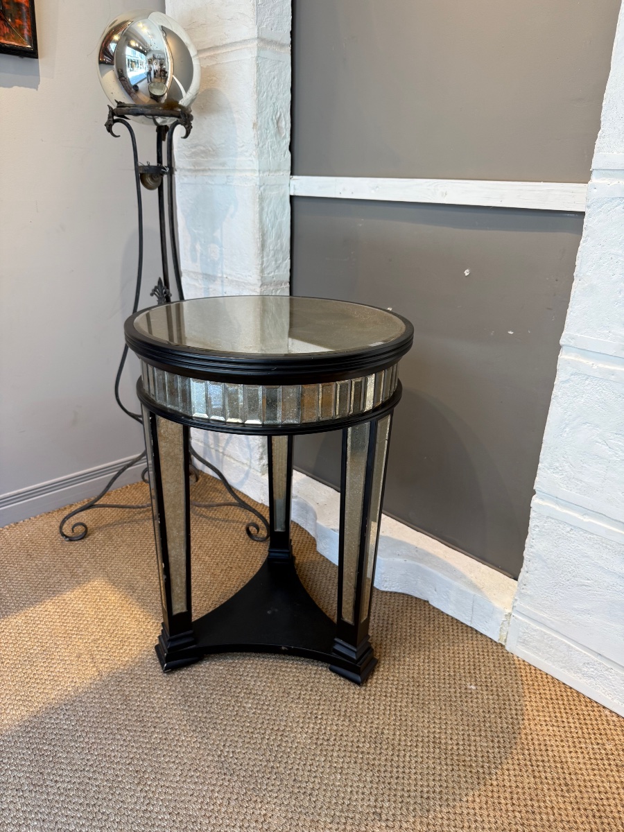 Pair Of Side Tables -photo-2