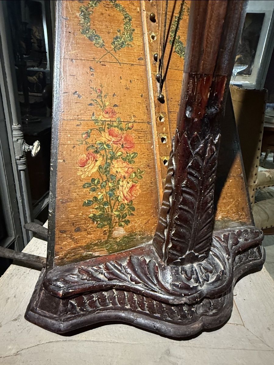18th-century Harp-photo-3