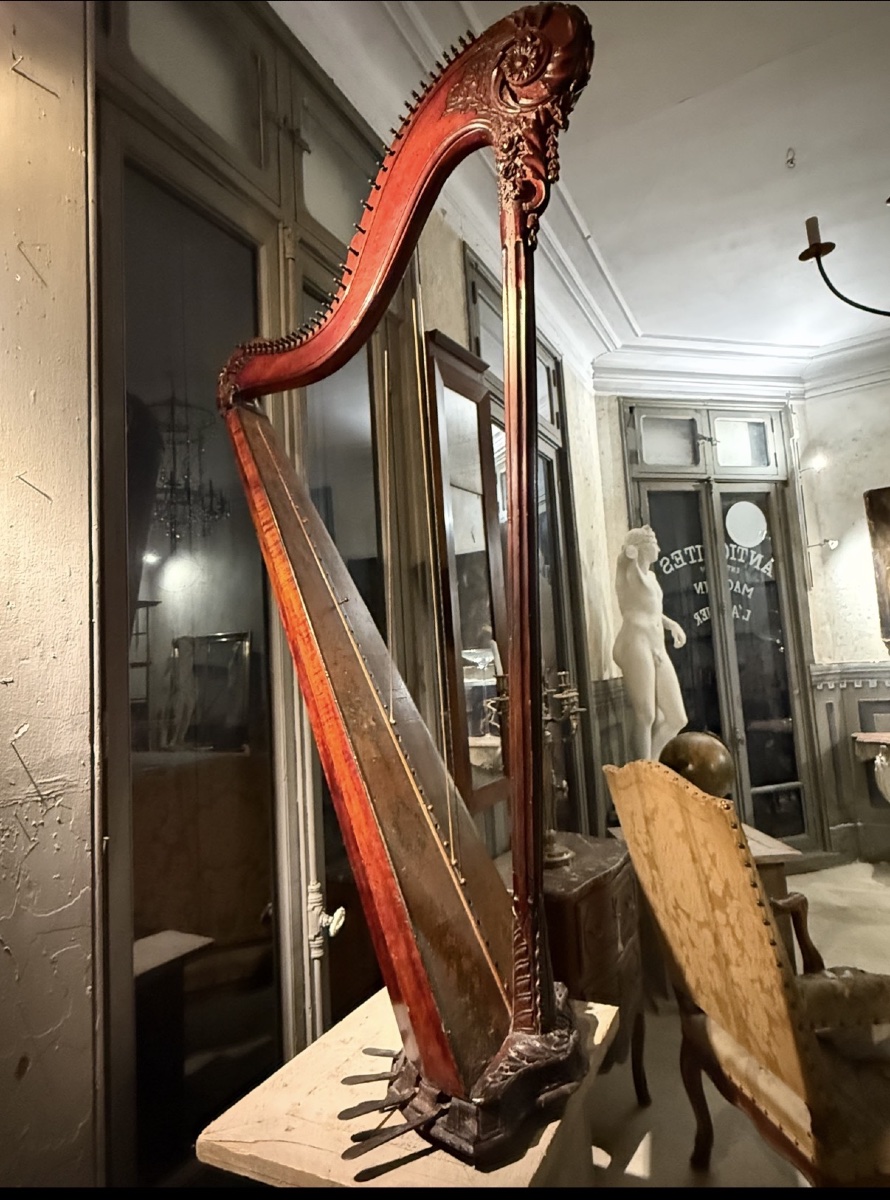18th-century Harp-photo-4