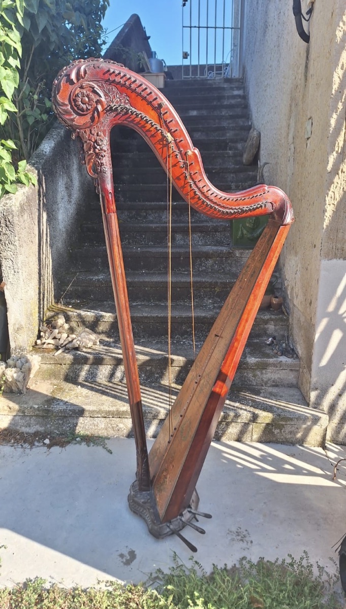 18th-century Harp