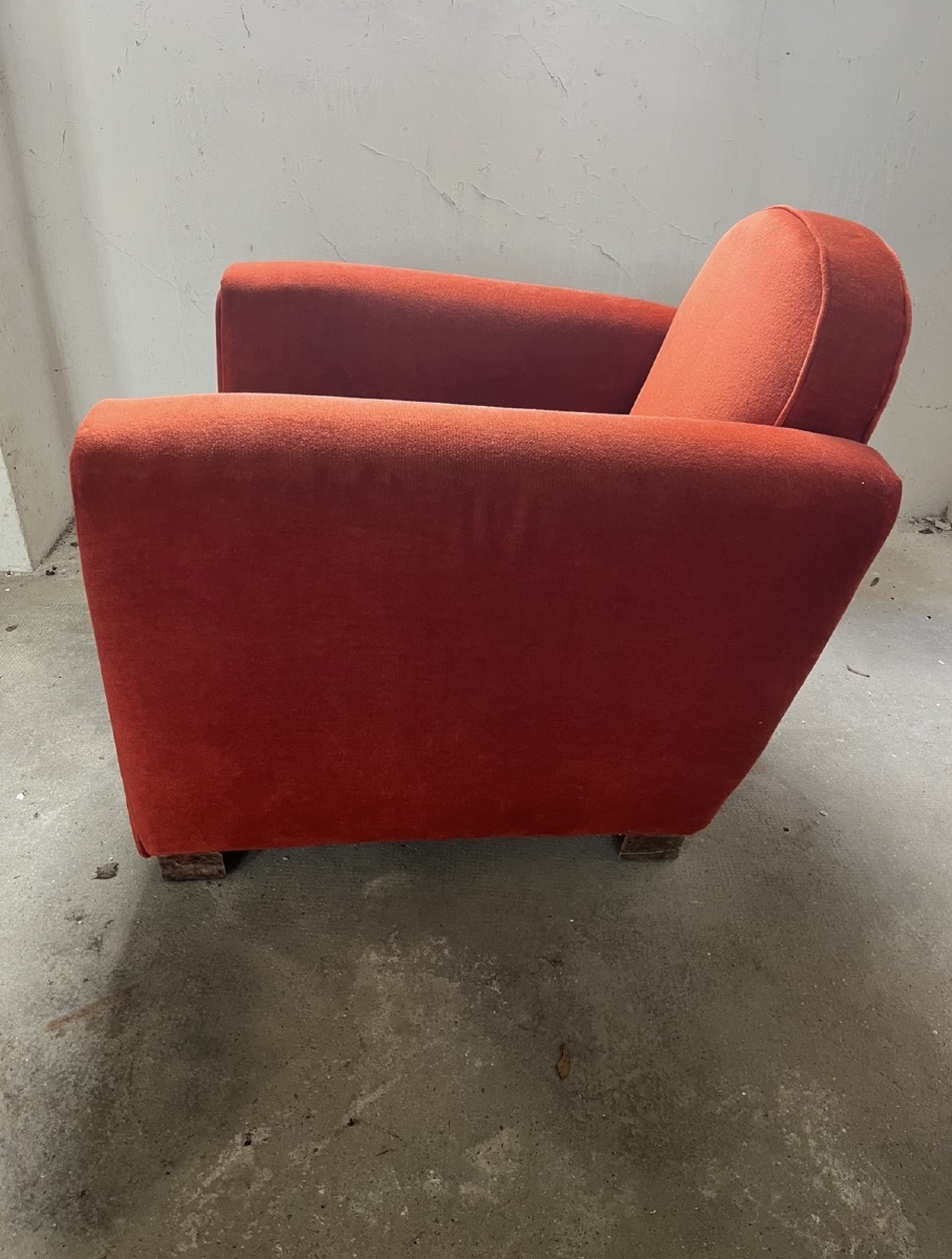 Pair Of Club Chairs -photo-2