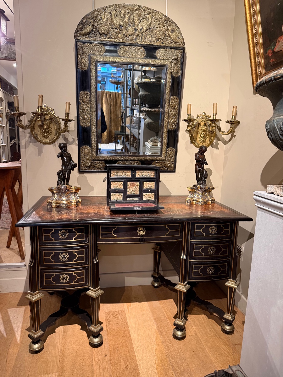 Bureau mazarin double face XVIIe