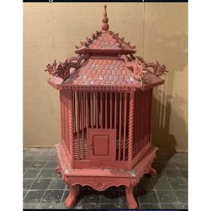 Grande cage en bois