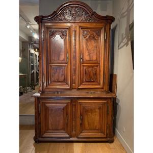 Buffet alsacien noyer 