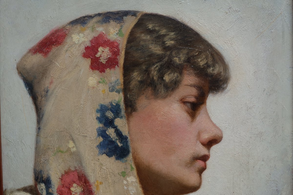 Jeune femme au foulard. Ecole vers 1900 monogrammée BM, cadre à canaux doré-photo-1