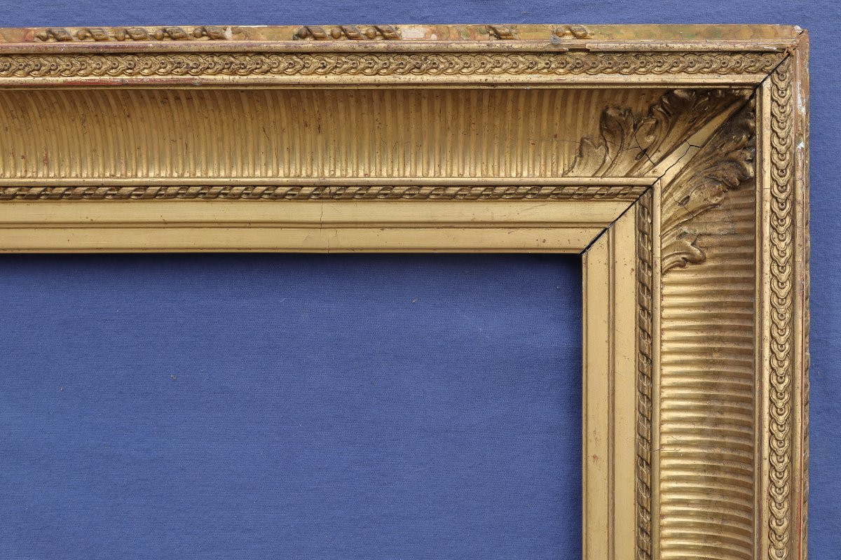 Beautiful 19th-century Gilt Frame With Fluting For A 15f Format (65x54), Image Size 63.8x52.3 Cm-photo-3