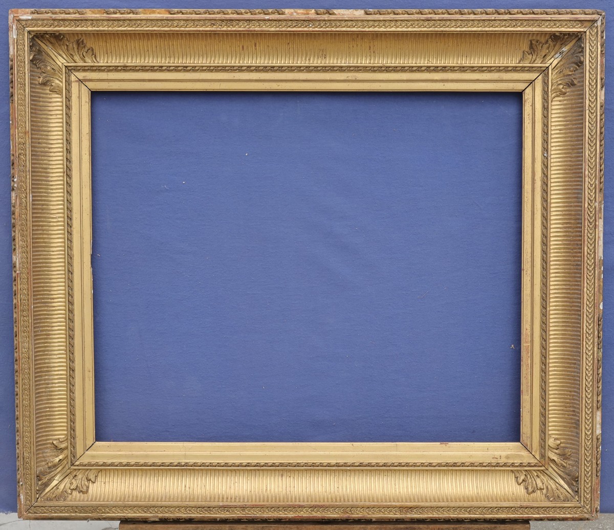Beautiful 19th-century Gilt Frame With Fluting For A 15f Format (65x54), Image Size 63.8x52.3 Cm